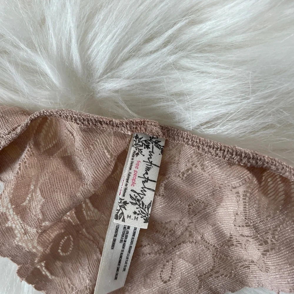 Free People Galloon Lace Bralette M - Picture 2 of 4